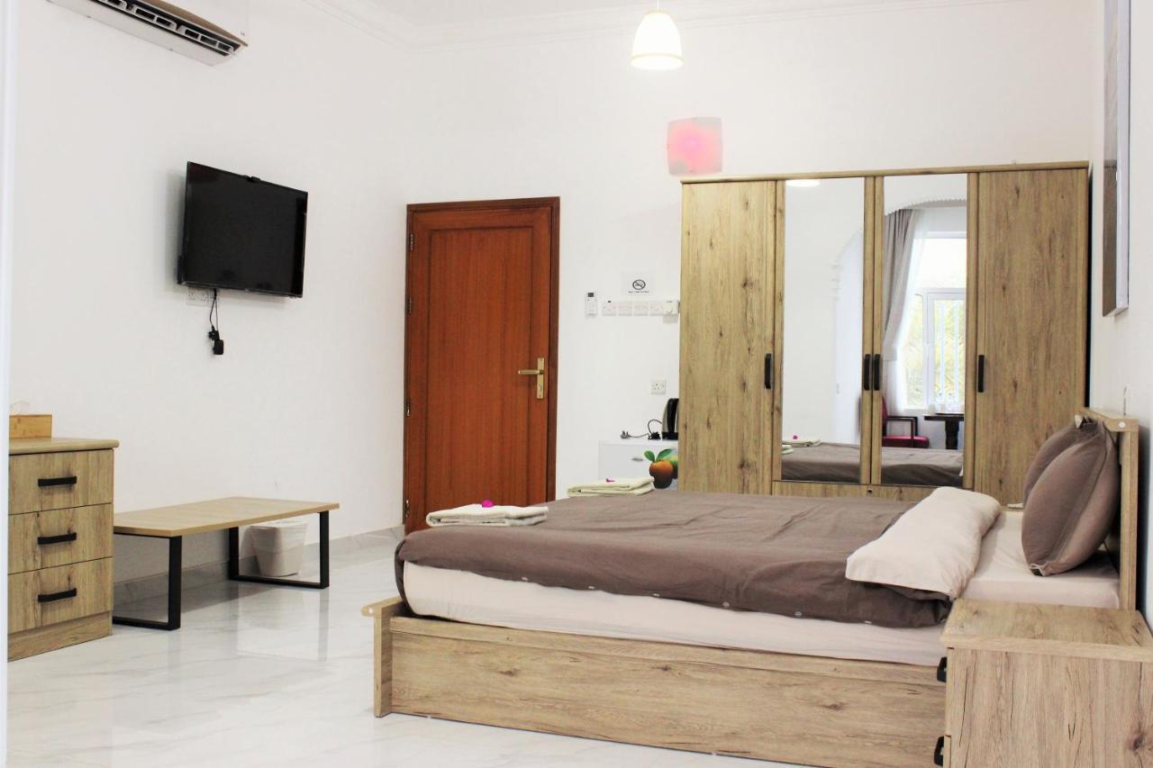 Hotel Tiwi Sunrise Esterno foto
