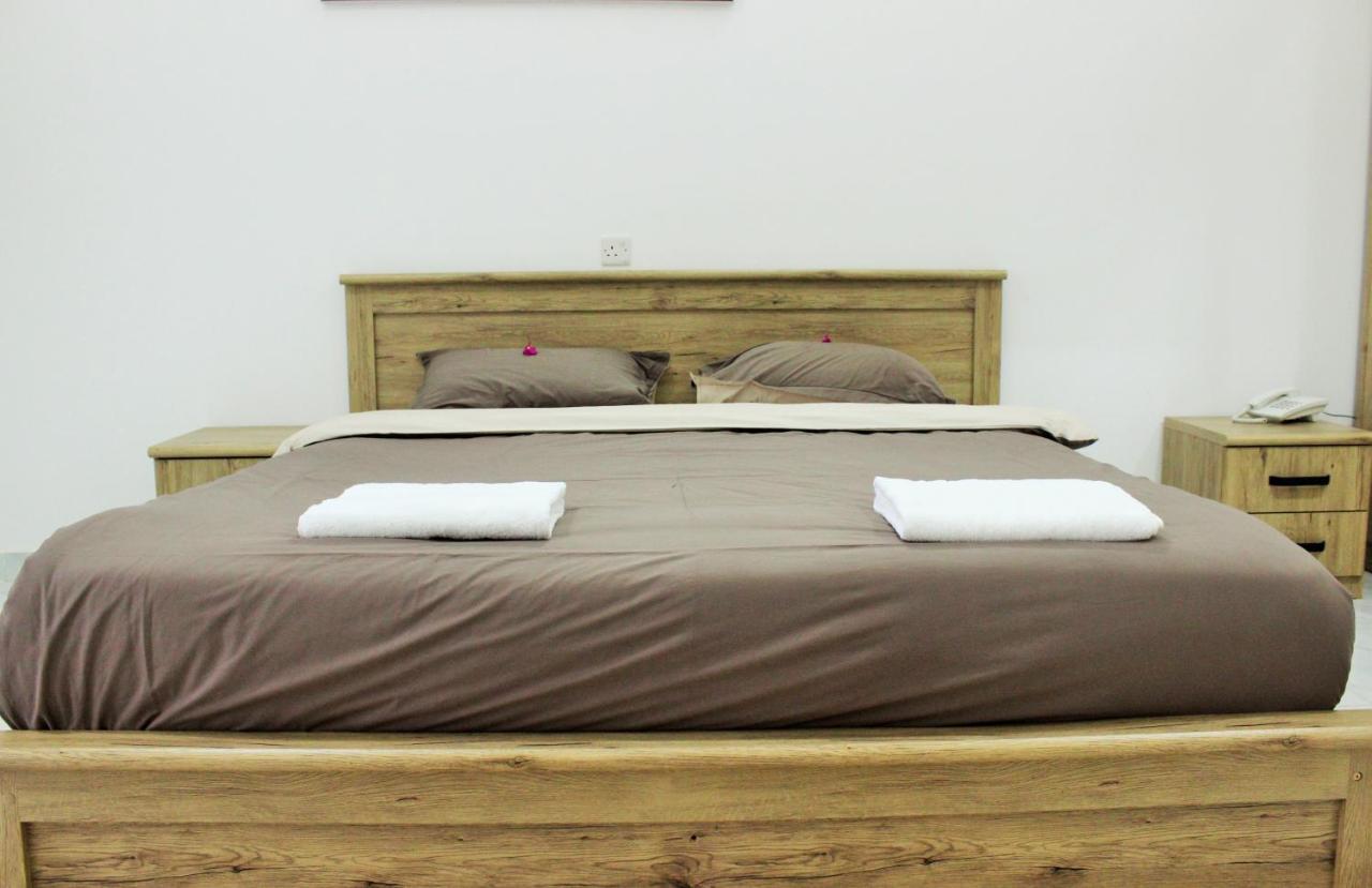 Hotel Tiwi Sunrise Esterno foto
