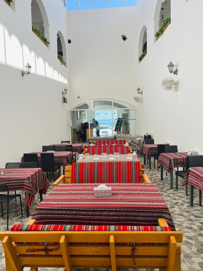 Hotel Tiwi Sunrise Esterno foto